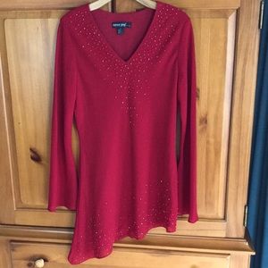 Date night dazzle! Dawn Joy Evening asymmetric tunic. Romantic Red, size 12.